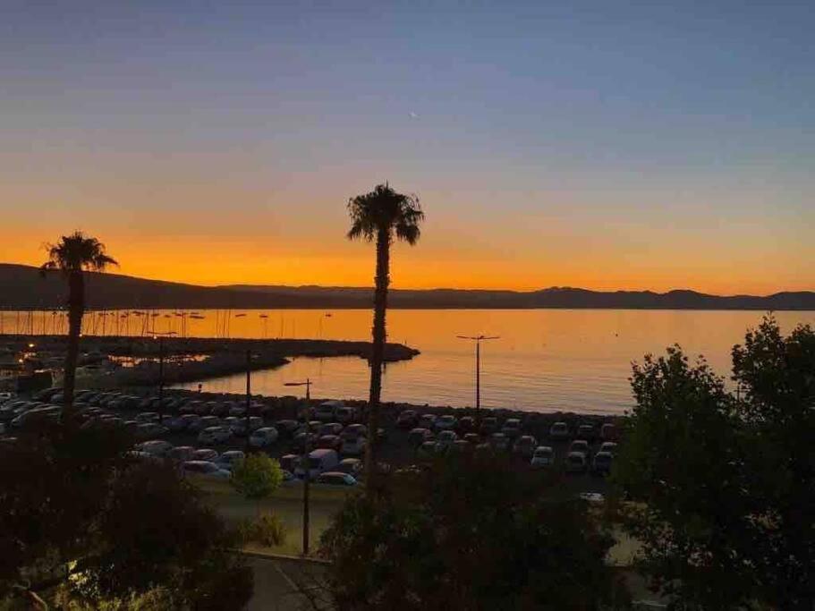 Studio Vue Mer Terrasse La Ciotat Luaran gambar
